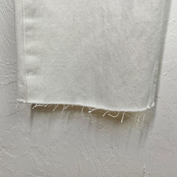 Zara Ivory Off White Straight Leg Raw Hem Denim Jeans 4 NWT - Picture 2 of 6